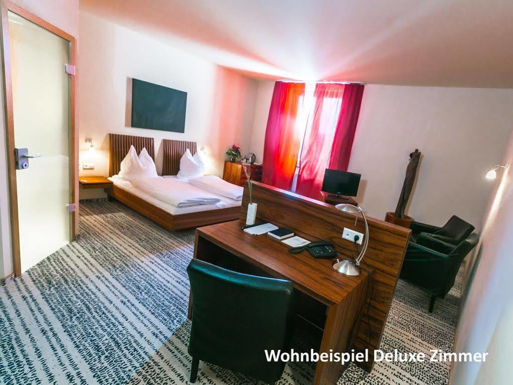 Hotel Sinsheim Luaran gambar